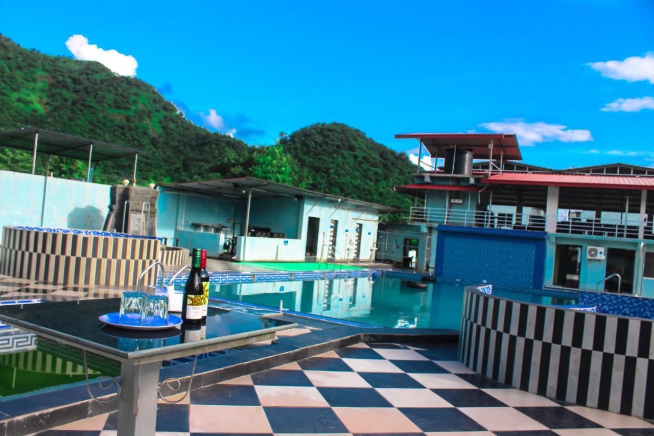 Sp Resort Panvel Chauk Exterior foto