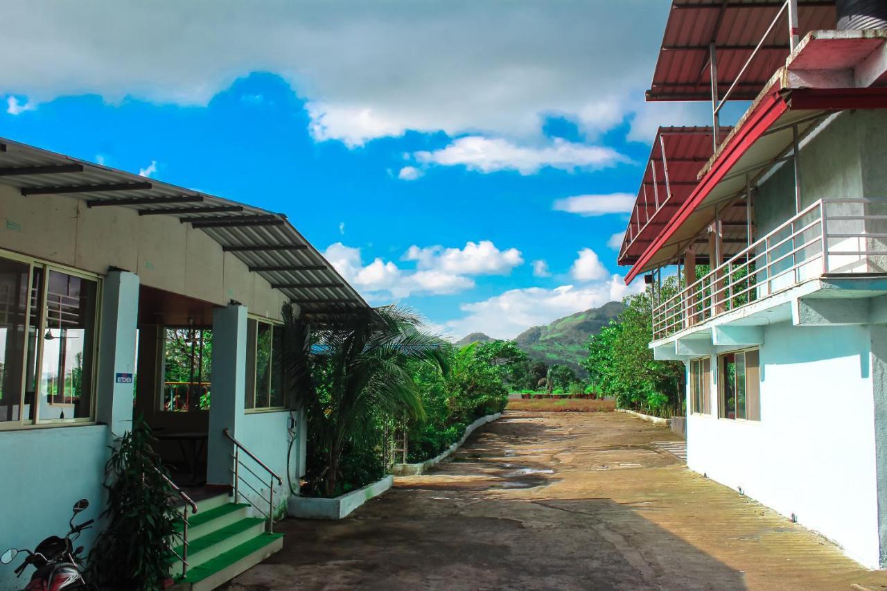 Sp Resort Panvel Chauk Exterior foto