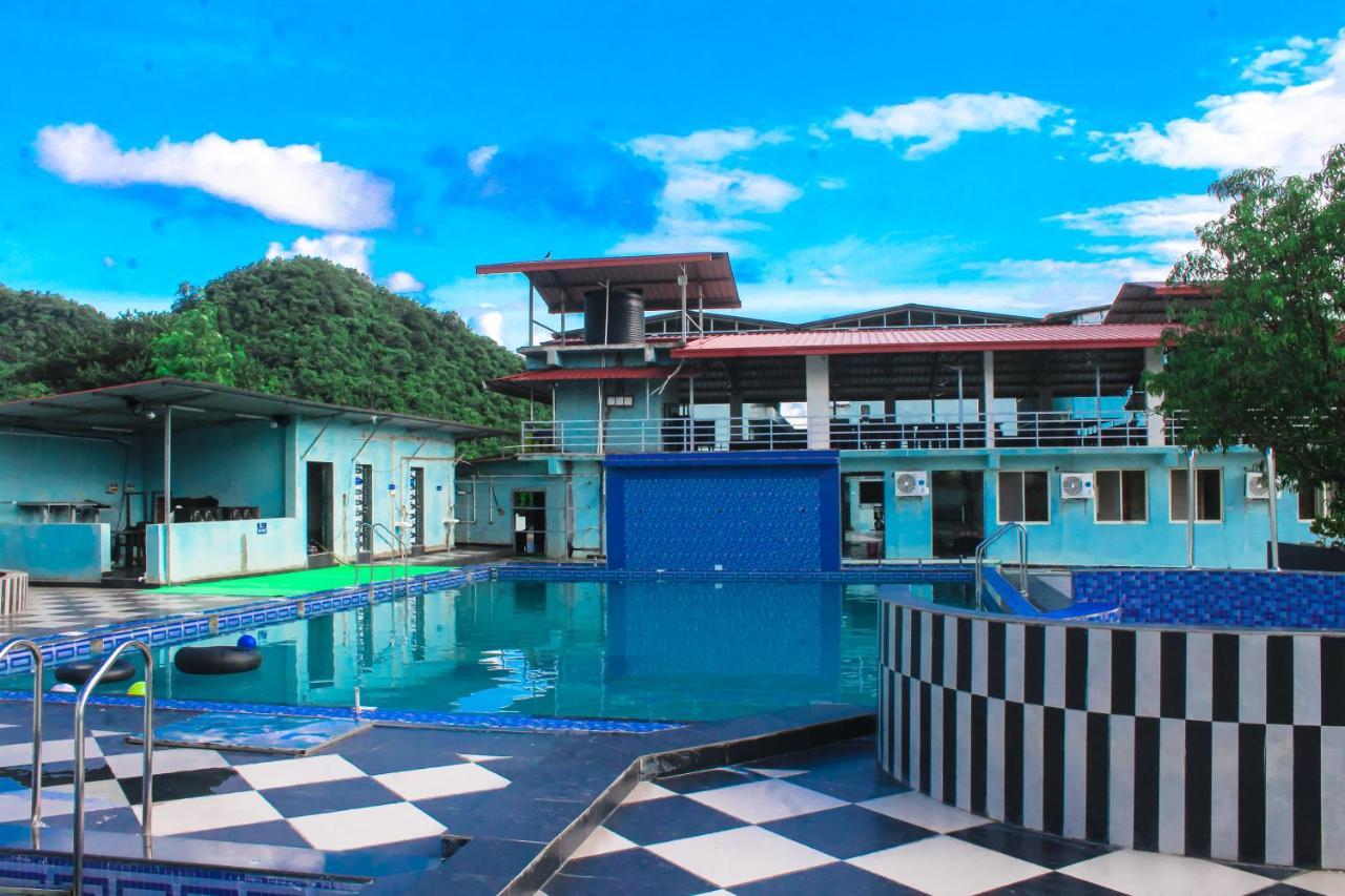 Sp Resort Panvel Chauk Exterior foto